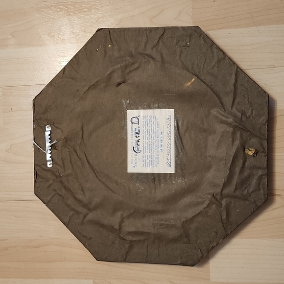 Artini Engraving Twin Hand Painted Etched 4-D - Picture 6 of 14